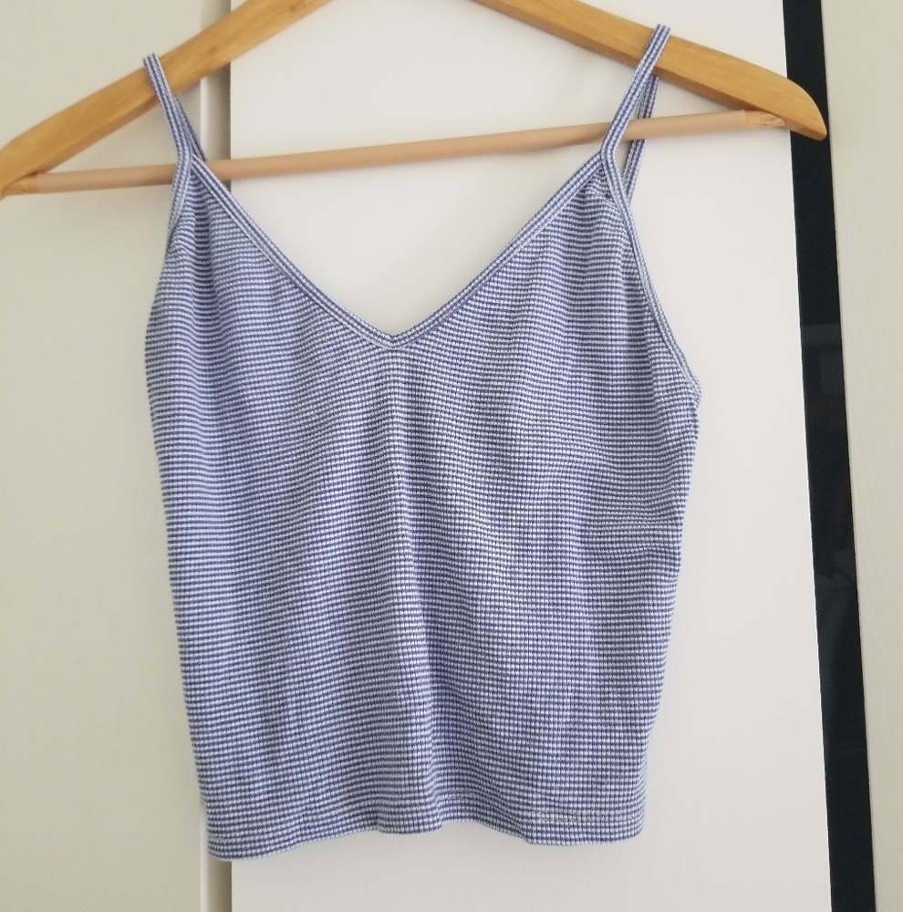 Crop tank top